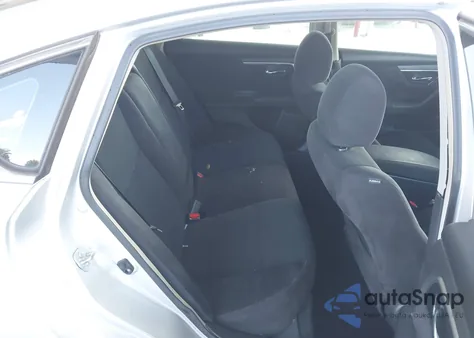 2013 Nissan Altima 2.5 S z USA, uszkodzony, nr VIN 1N4AL3AP0DC138950